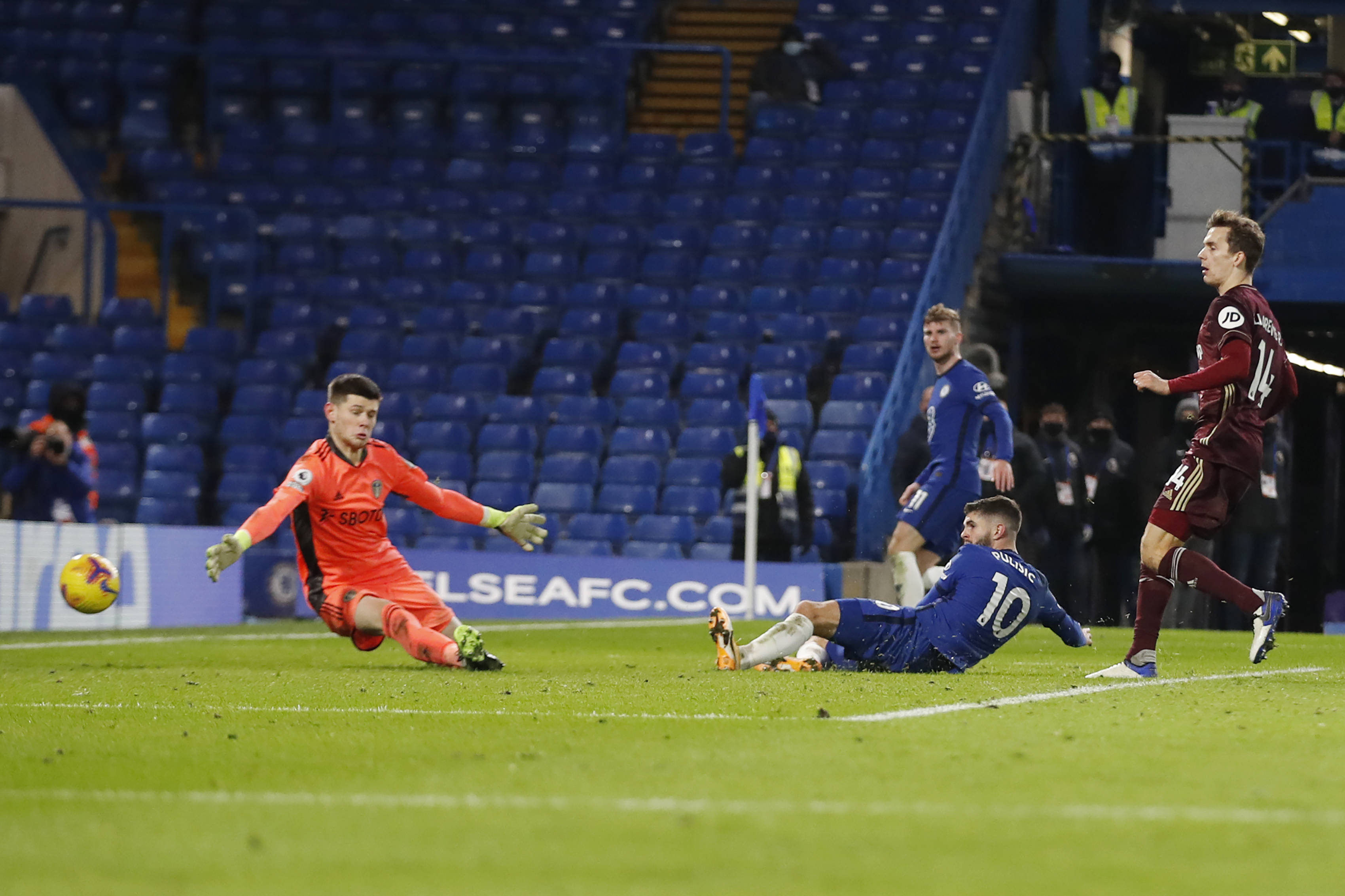 这位年仅 这位年仅